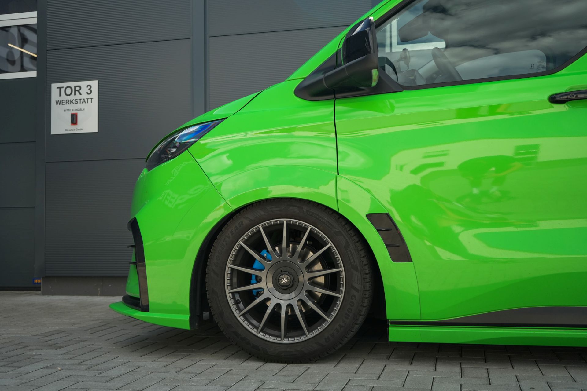 Ford Transit V710 MS-RT green - Projekt Bild