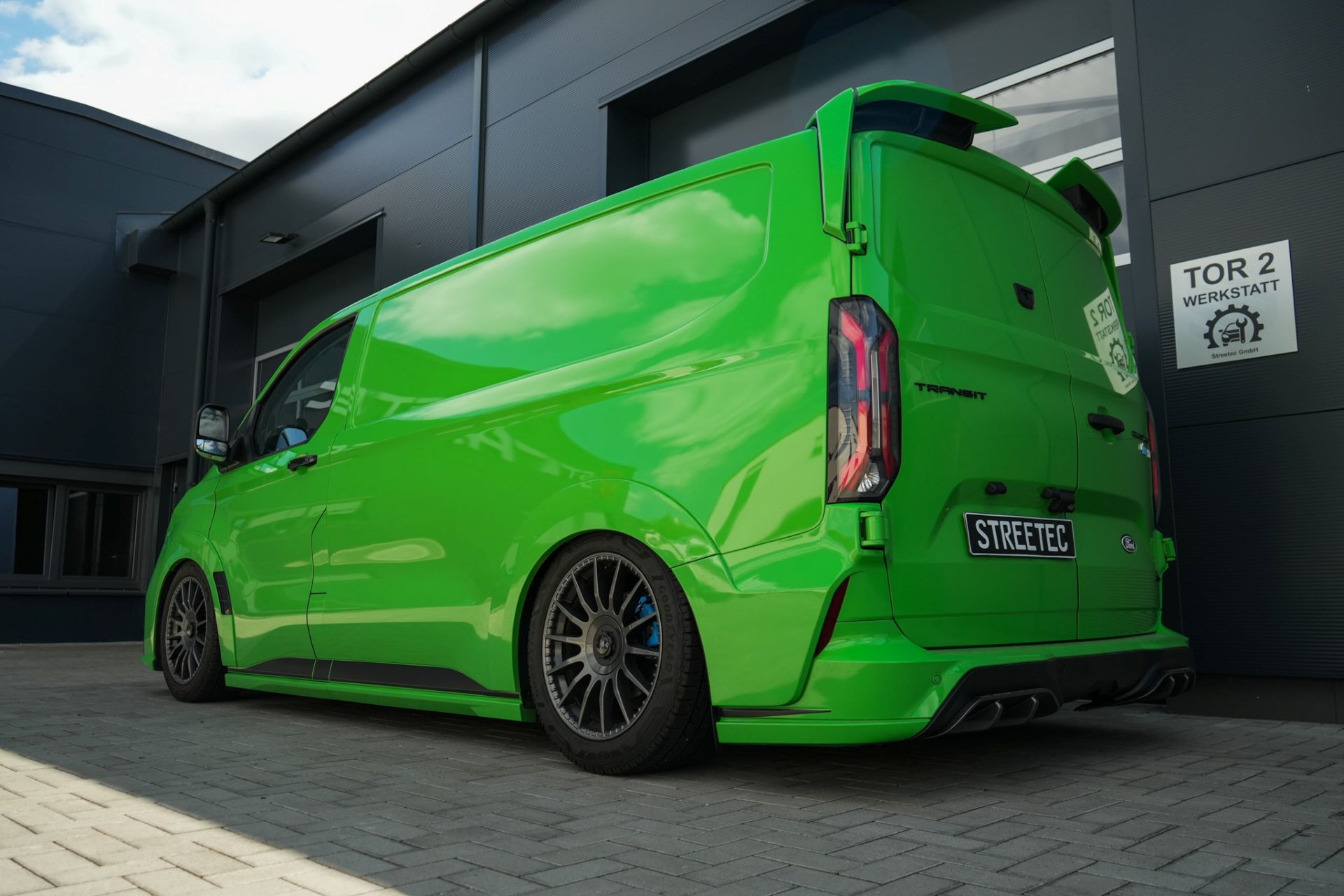 Ford Transit V710 MS-RT green - Projekt Bild