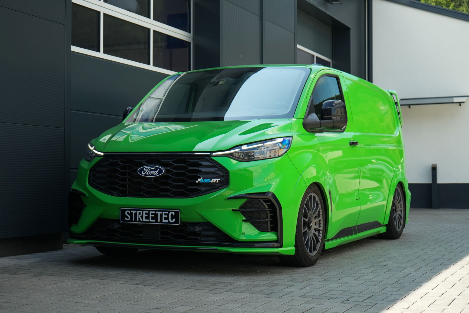 Ford Transit V710 MS-RT green - Projekt Bild