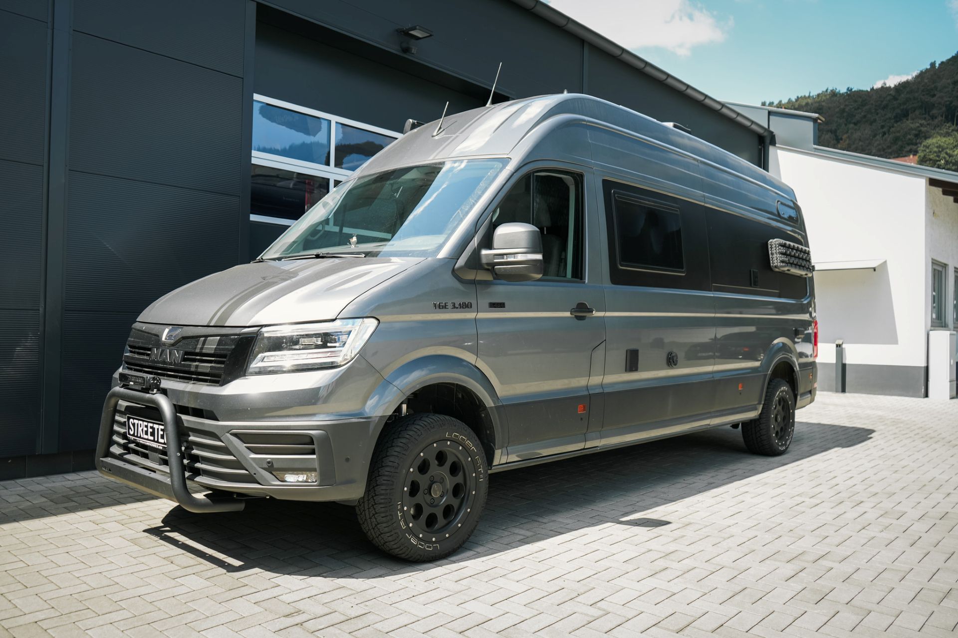 MAN TGE VR-Vans + Delta 4x4 - Projekt Bild