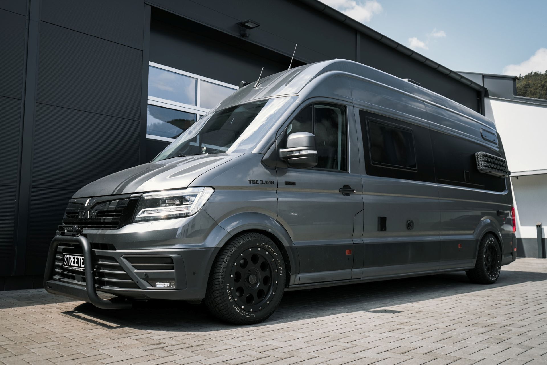 MAN TGE VR-Vans + Delta 4x4 - Projekt Bild