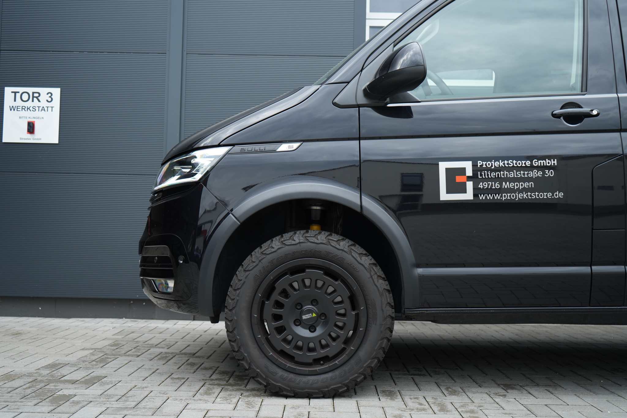 VW T6.1 Black Twin Monotube - Projekt Bild