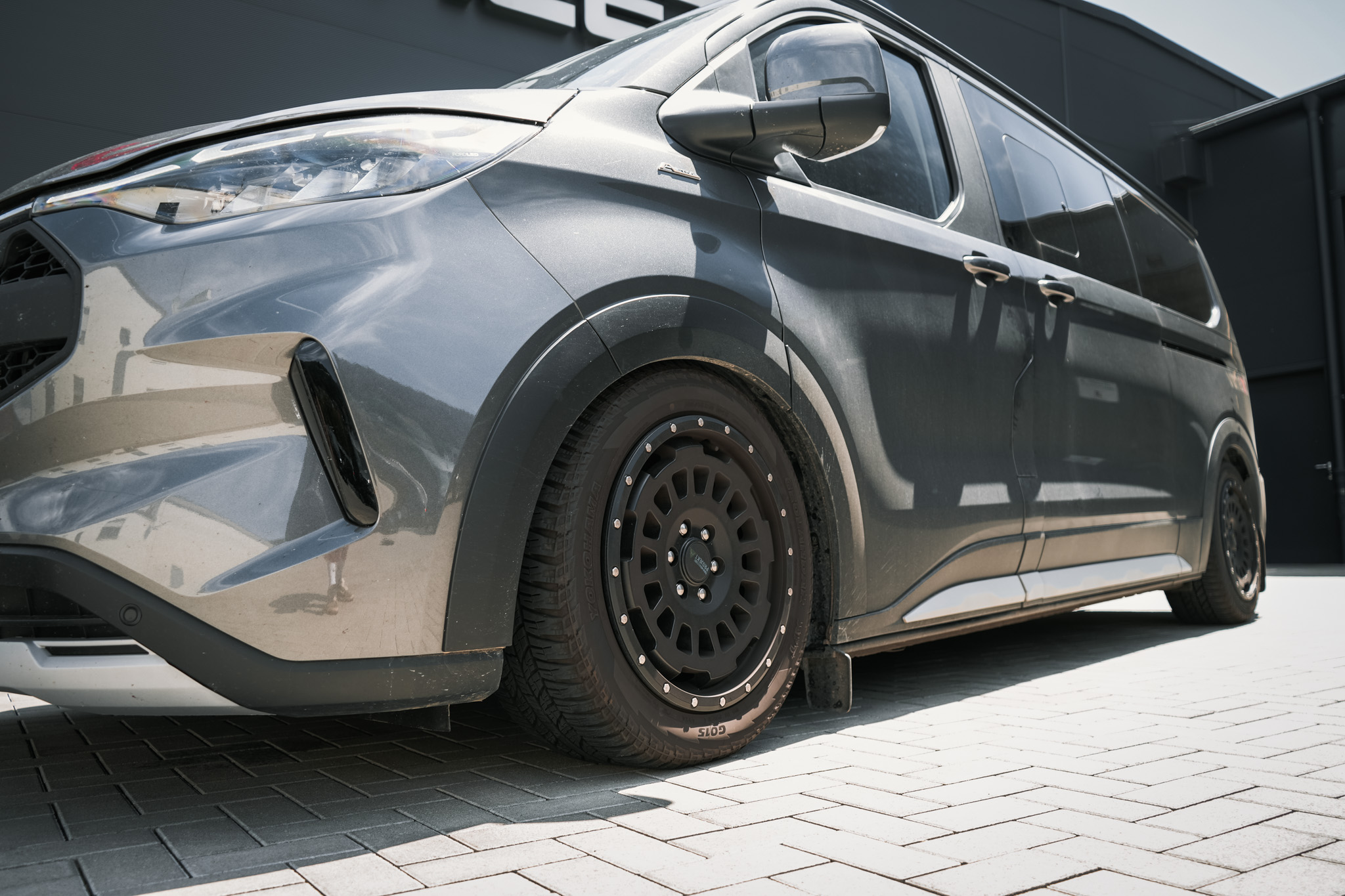 Ford Transit V710 Vanexxt Twin-Monotube - Projekt Bild