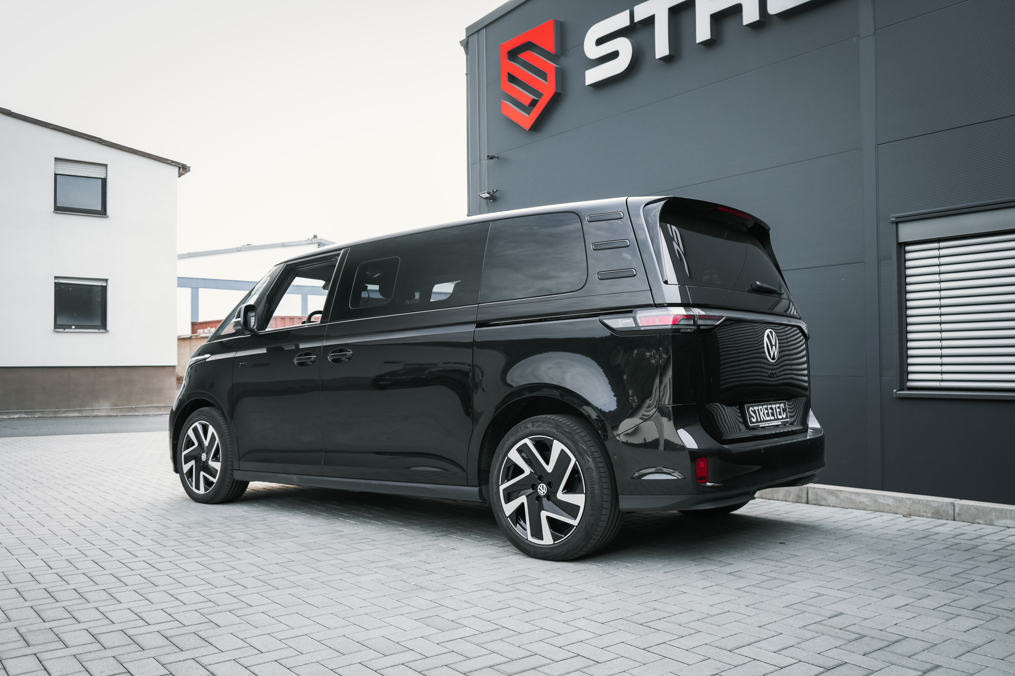 VW ID. Buzz Black performance - Projekt Bild