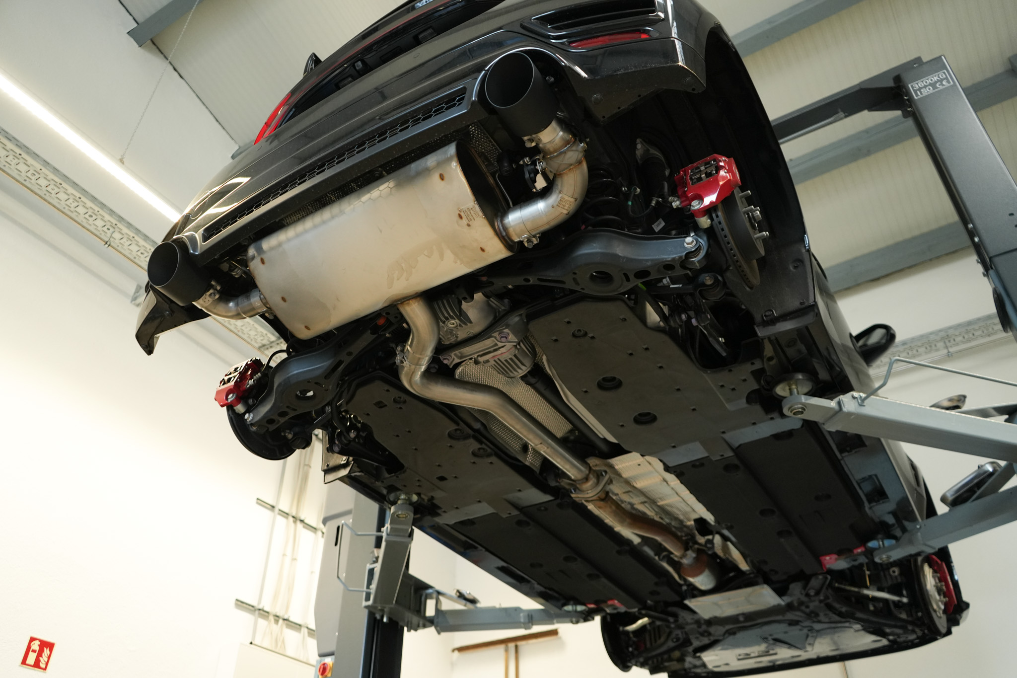 Toyota Yaris GR Aero Performance Pack ALL BLACK - Projekt Bild