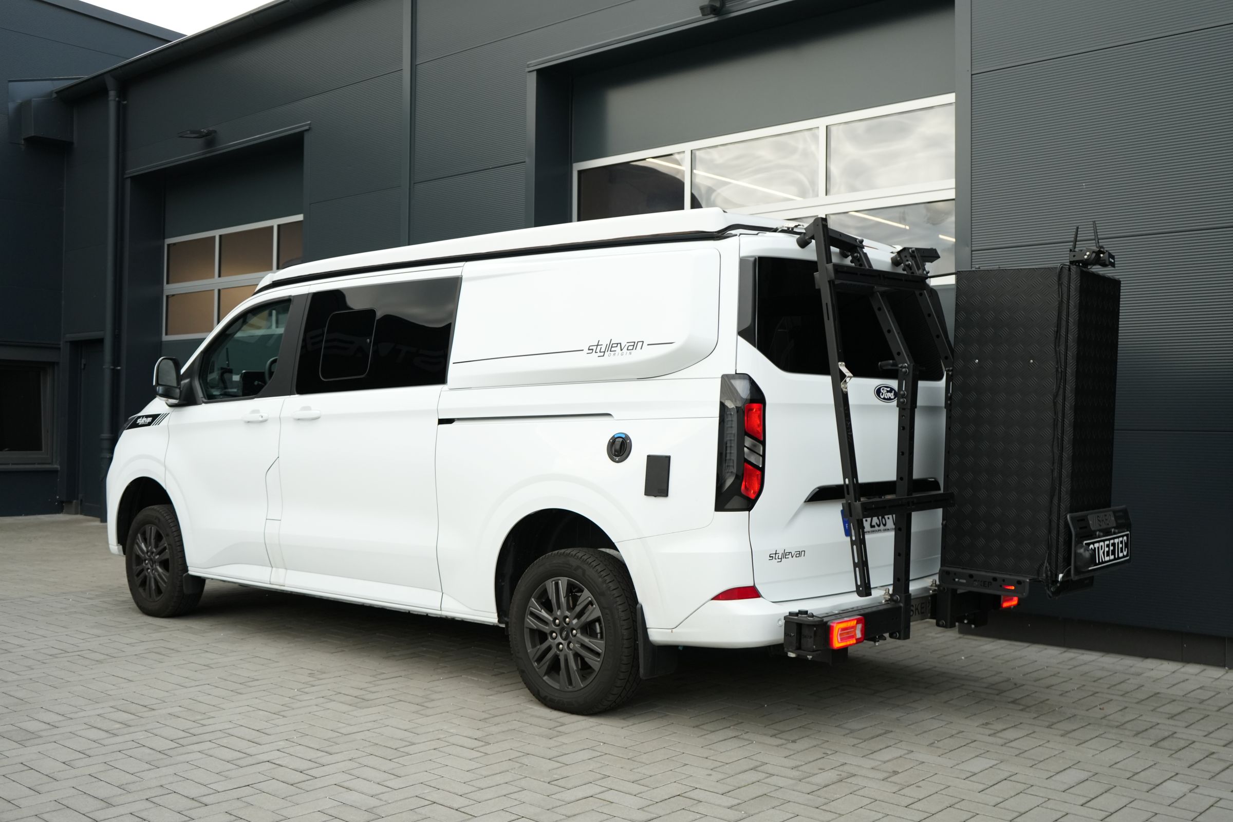 Ford Transit V710 L2 Stylevan Origin - Projekt Bild