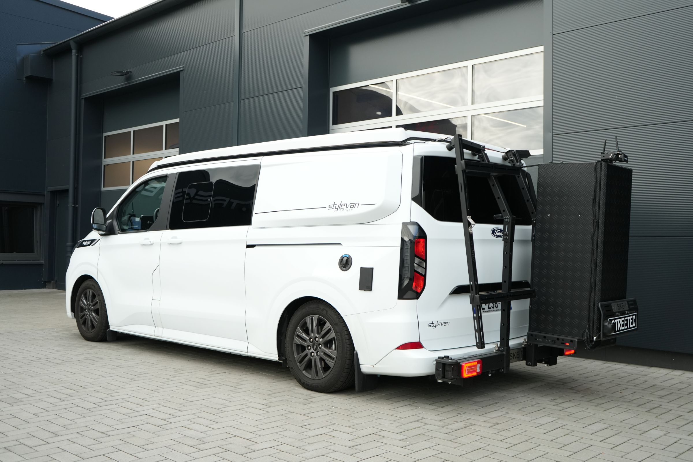 Ford Transit V710 L2 Stylevan Origin - Projekt Bild