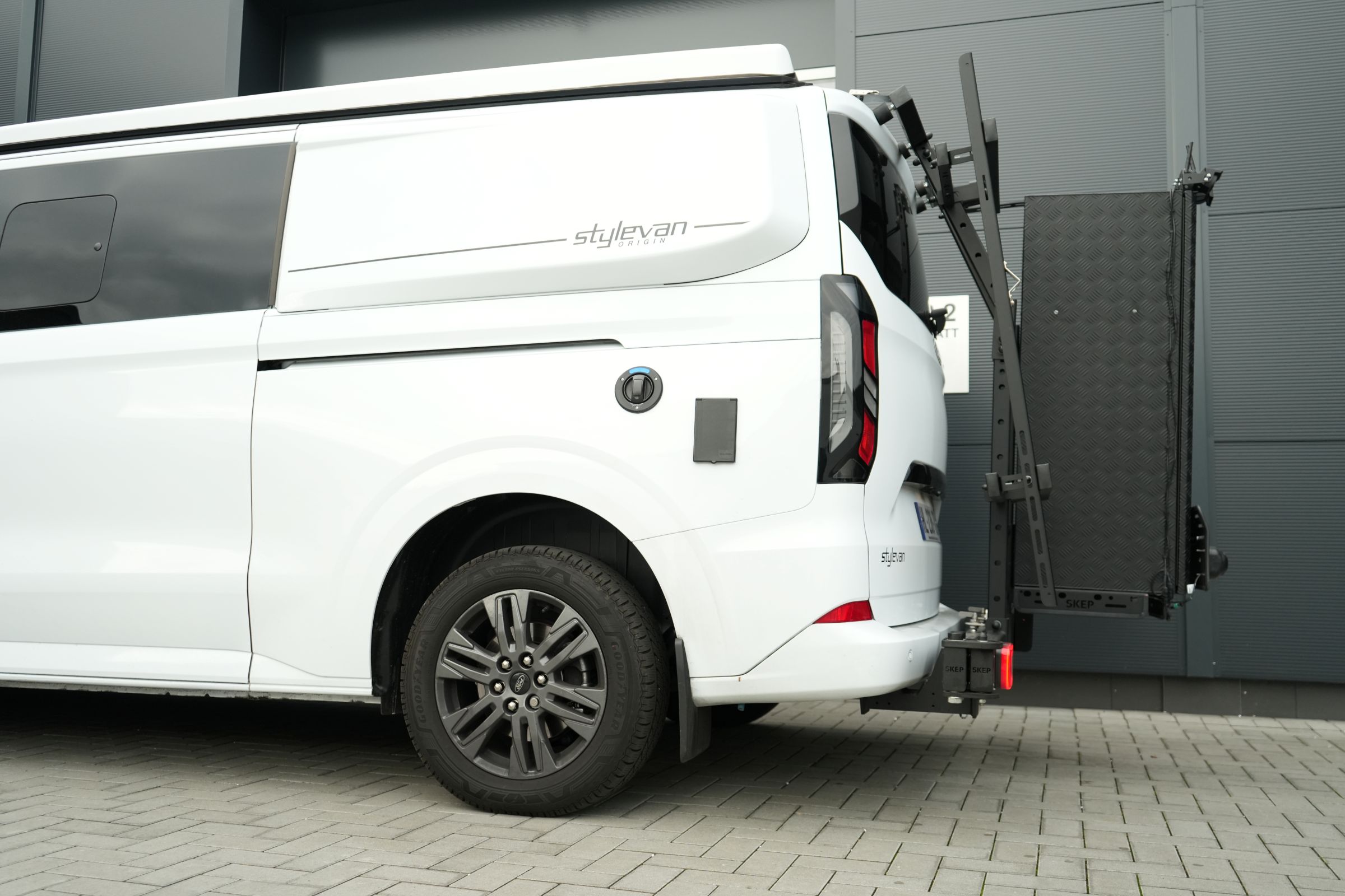 Ford Transit V710 L2 Stylevan Origin - Projekt Bild