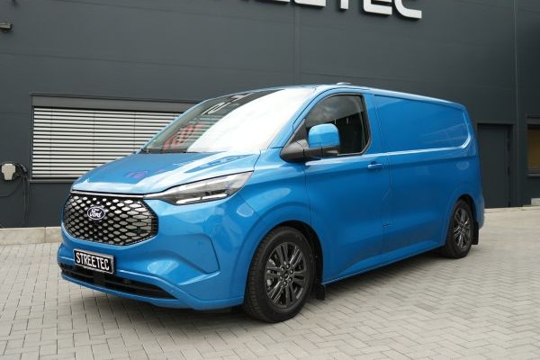 Ford Transit V710 e-Transit blue