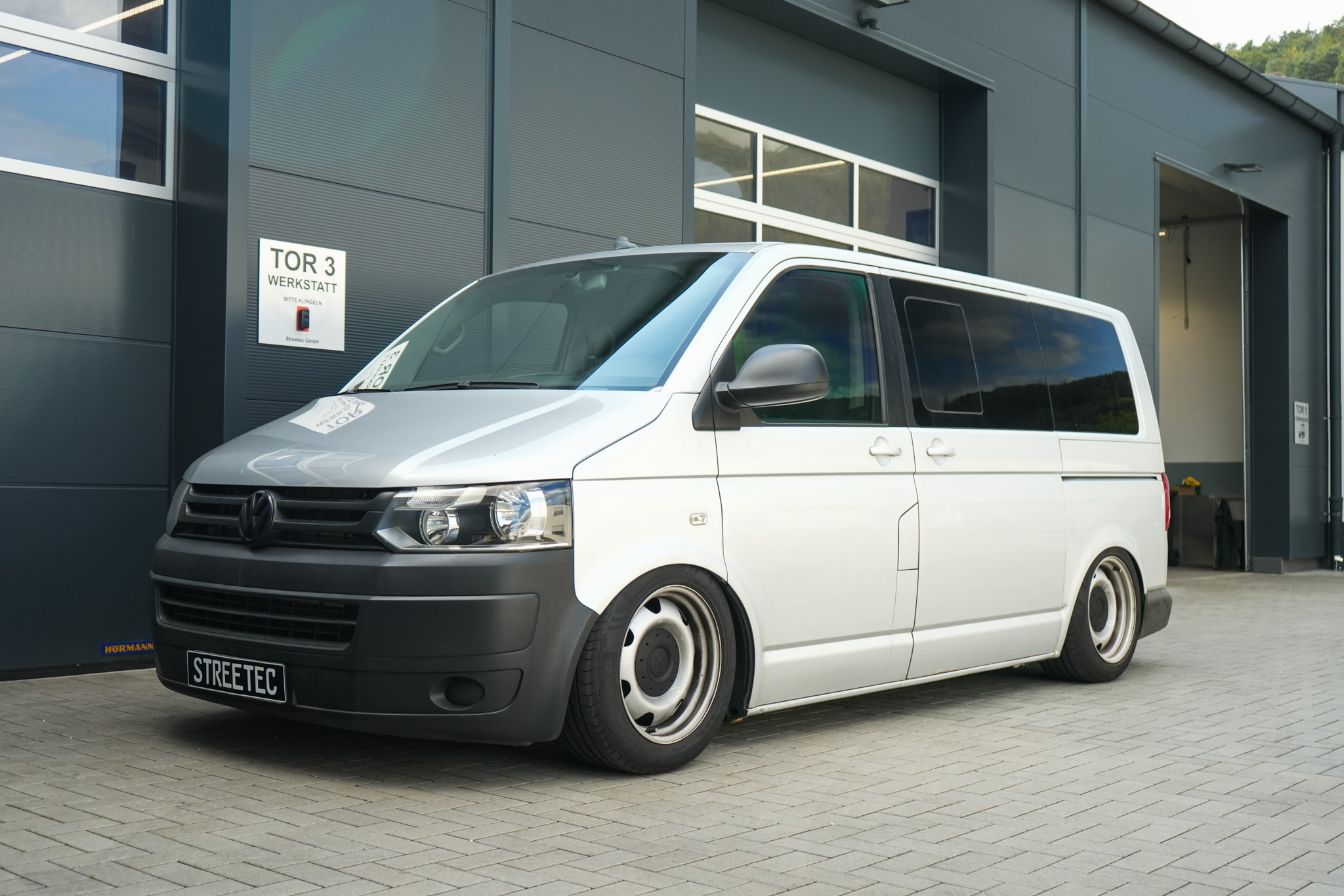 VW T5 Bulli silver - Projekt Bild