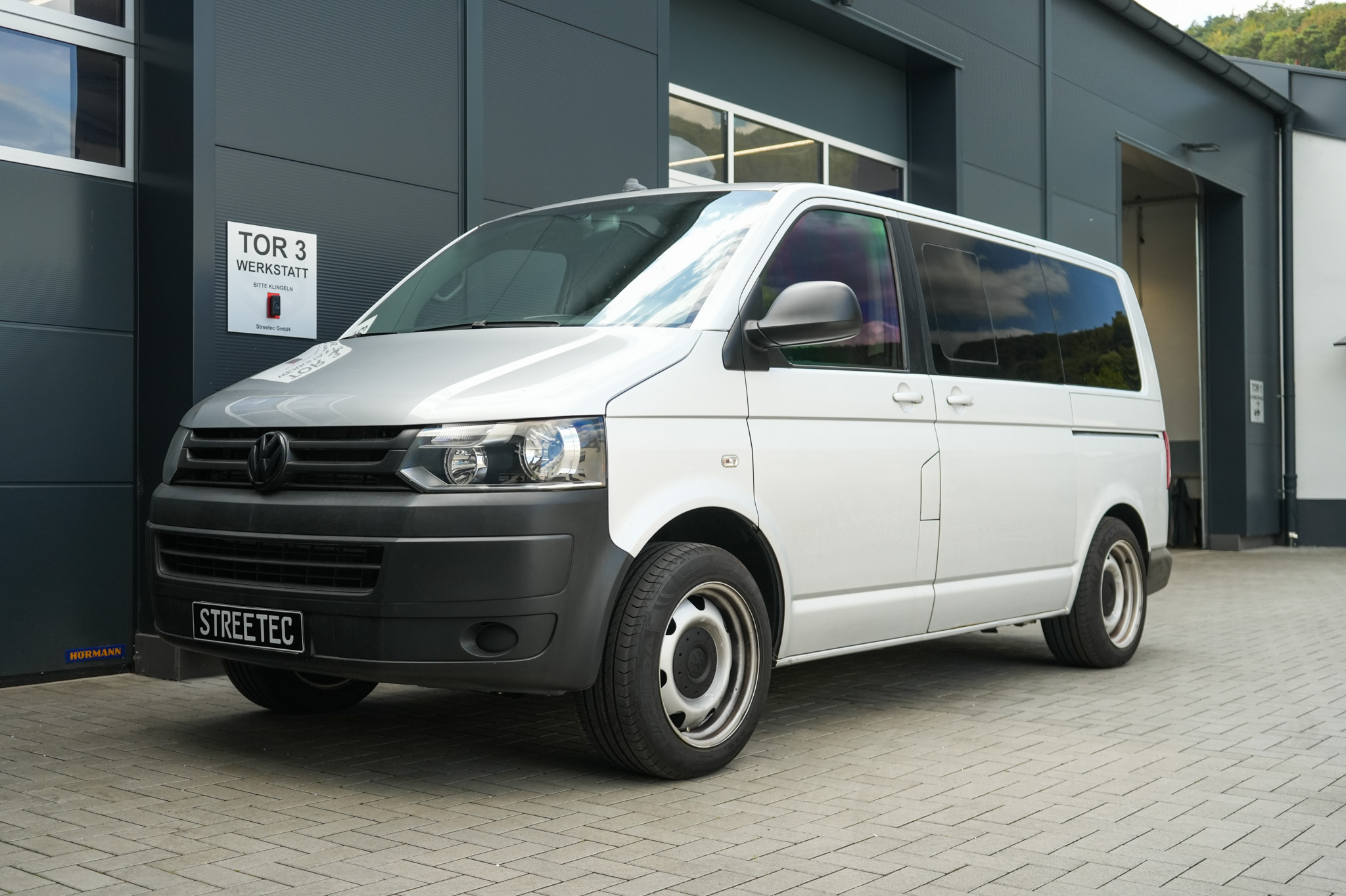 VW T5 Bulli silver - Projekt Bild