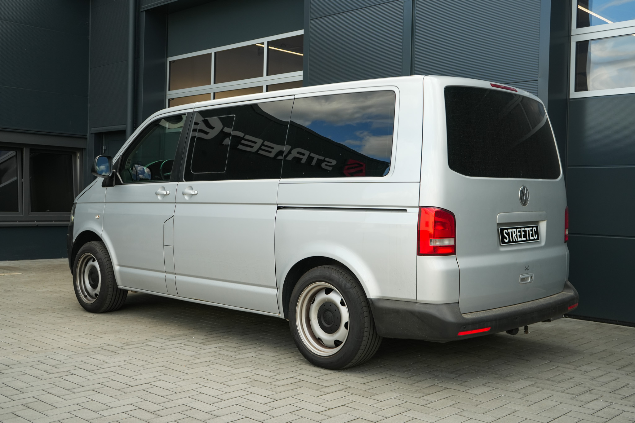 VW T5 Bulli silver - Projekt Bild