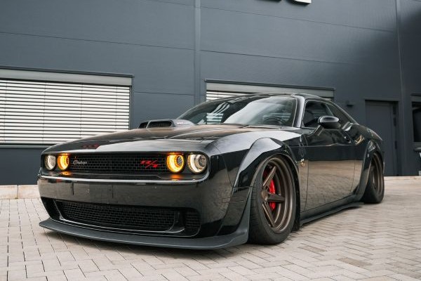 Dodge Challenger R/T Scatpack 392 Super Bee
