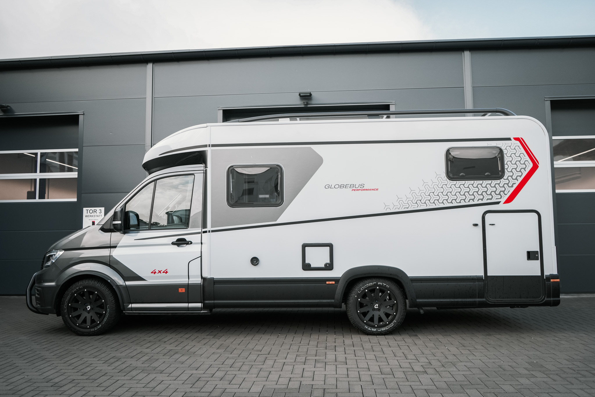 VW Crafter / Grand California Dethleffs Globebus Performance 4x4 - Projekt Bild