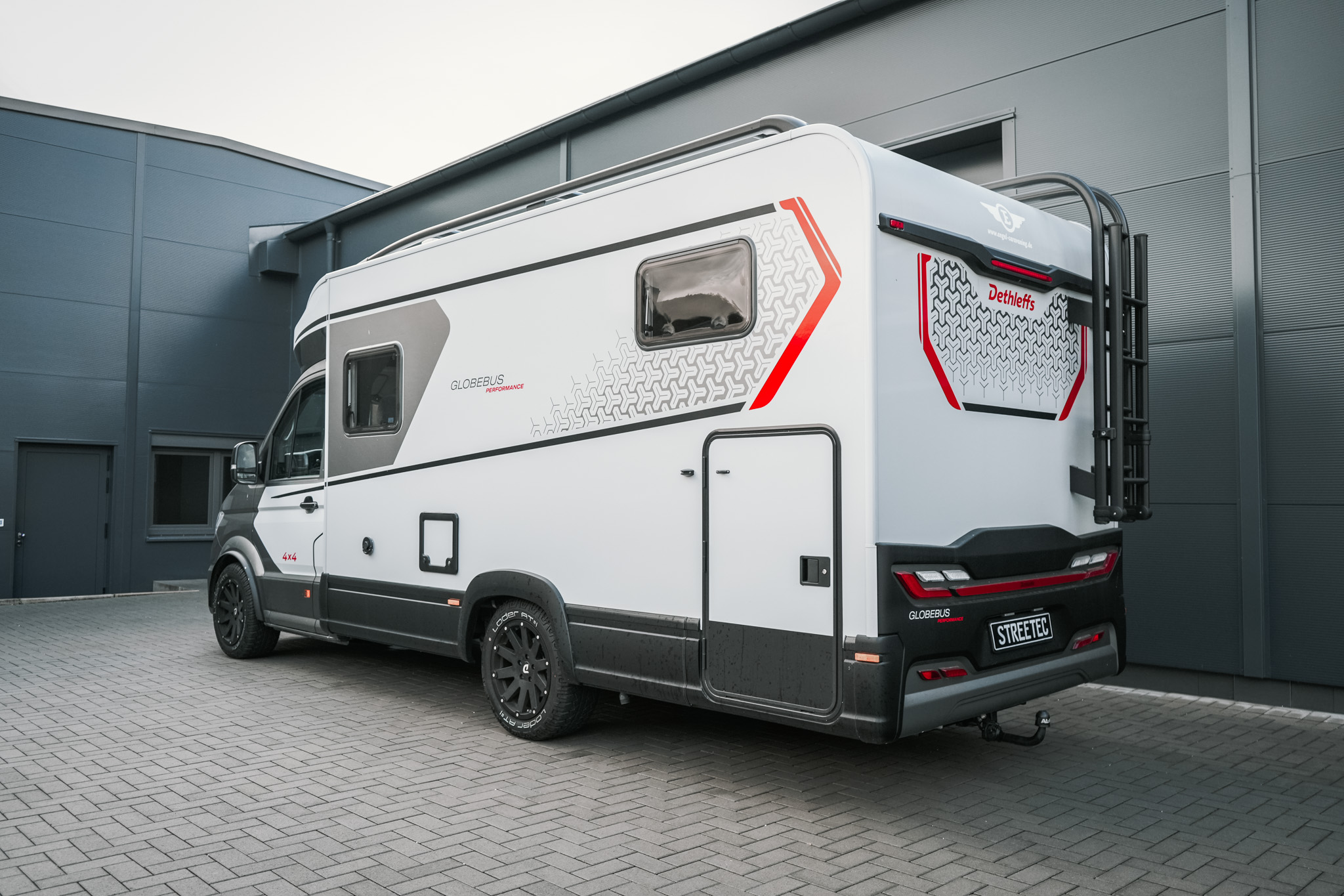 VW Crafter / Grand California Dethleffs Globebus Performance 4x4 - Projekt Bild