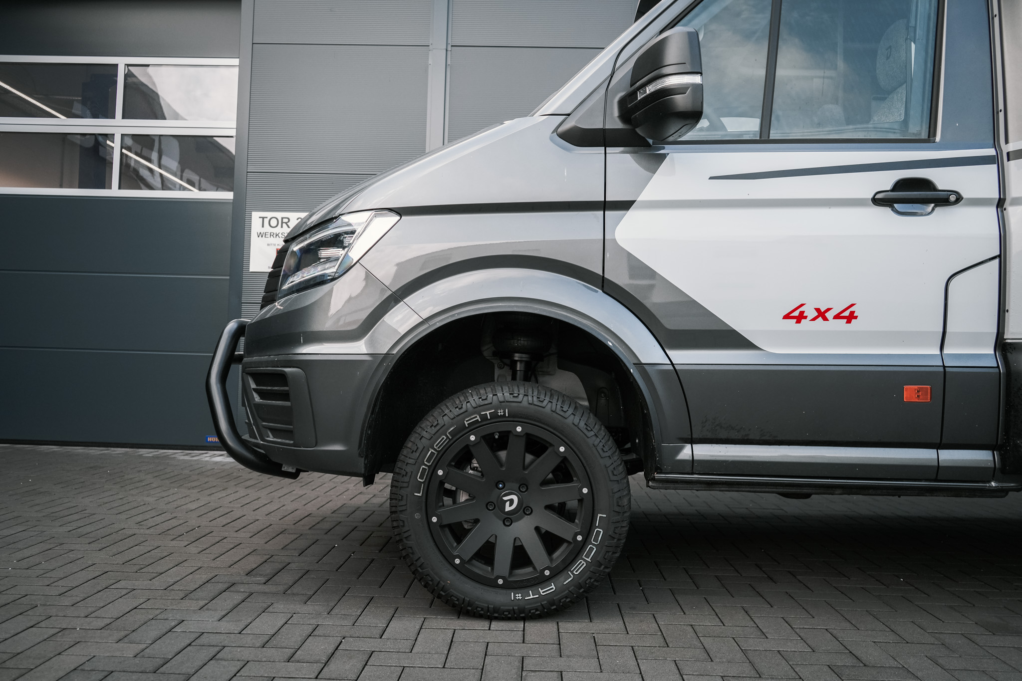 VW Crafter / Grand California Dethleffs Globebus Performance 4x4 - Projekt Bild