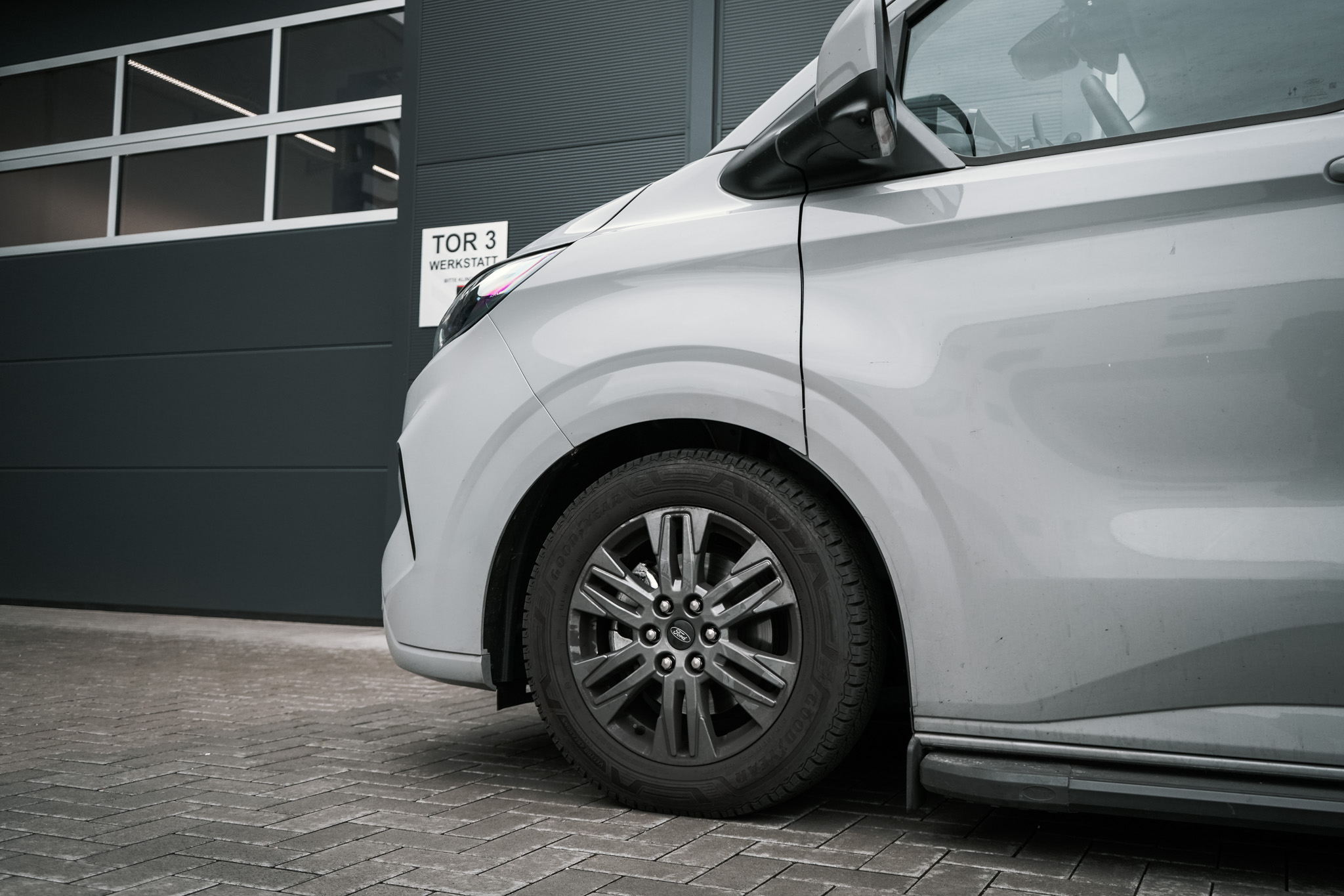 Ford Transit V710 Tourneo 'Unterfahrschutz' - Projekt Bild