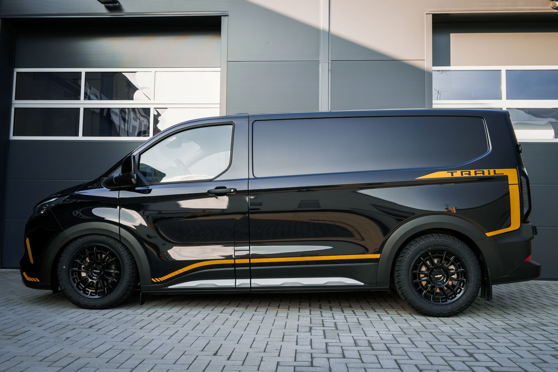 Ford Transit V710 Trail - Projekt Bild