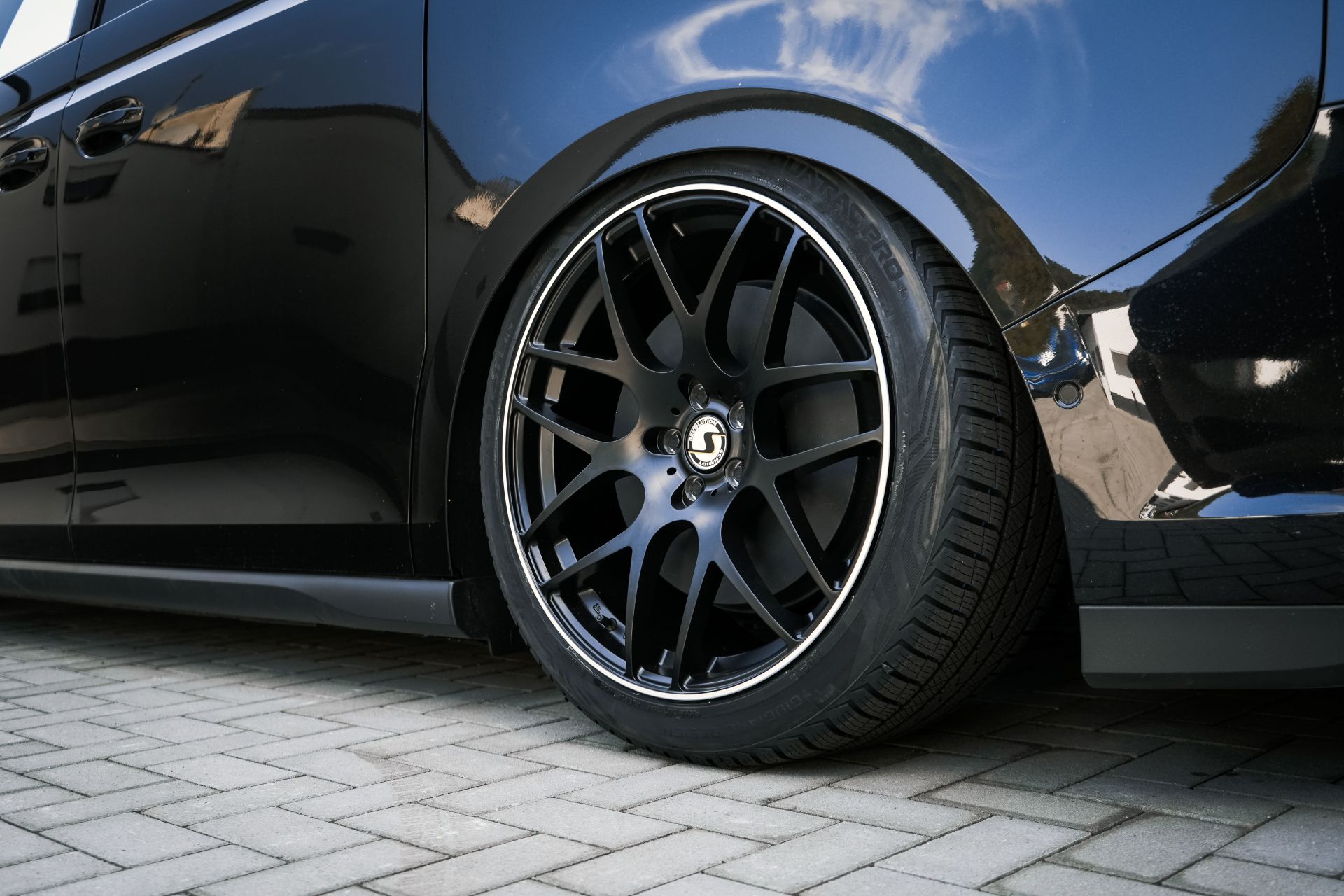 VW ID. Buzz Cargo Pro 4MOTION - Projekt Bild