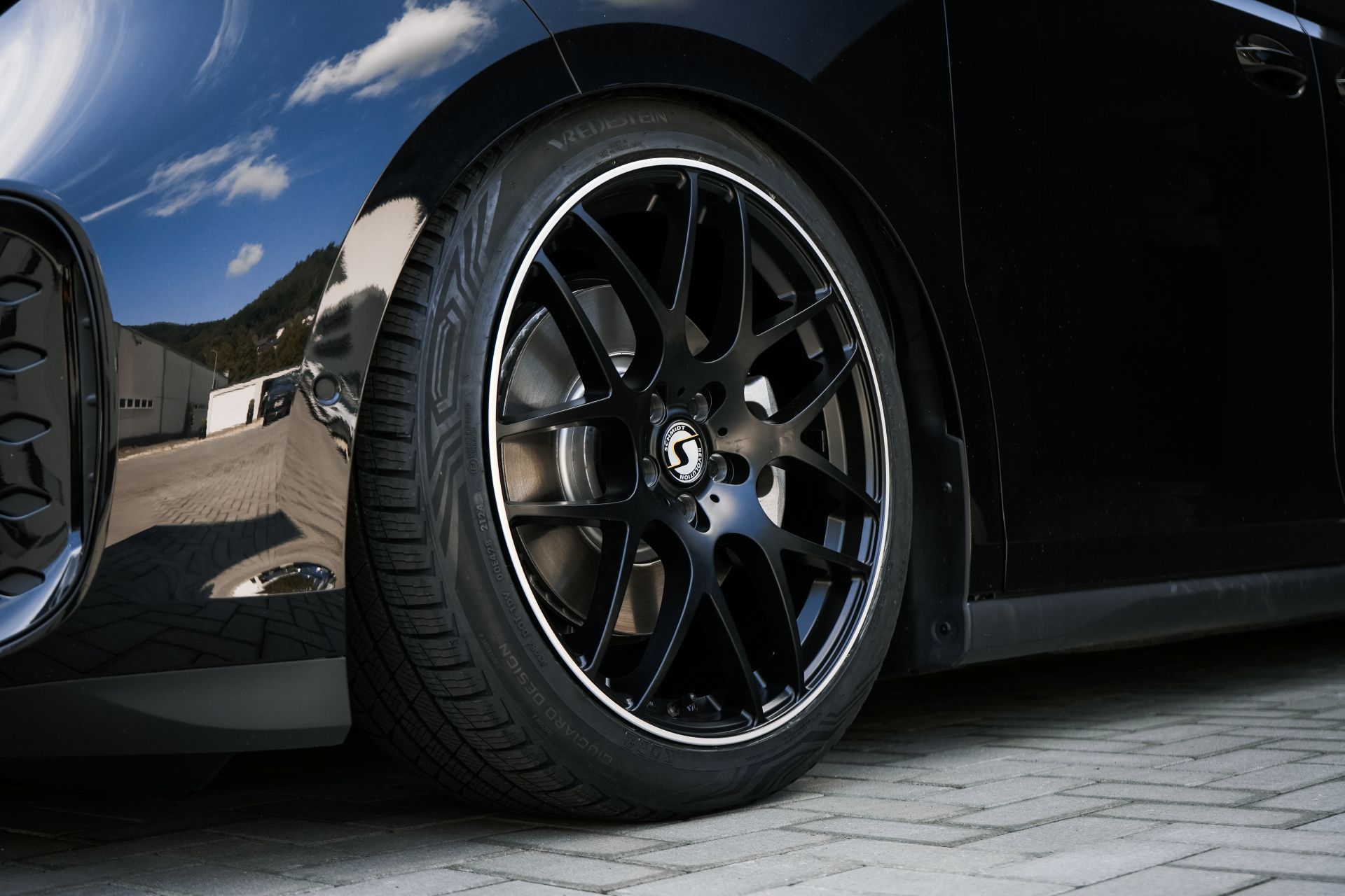 VW ID. Buzz Cargo Pro 4MOTION - Projekt Bild