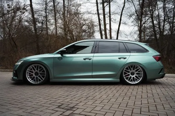 Skoda Octavia Combi NX RS