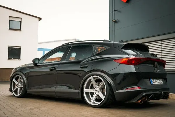Cupra Formentor VZ5 KV1