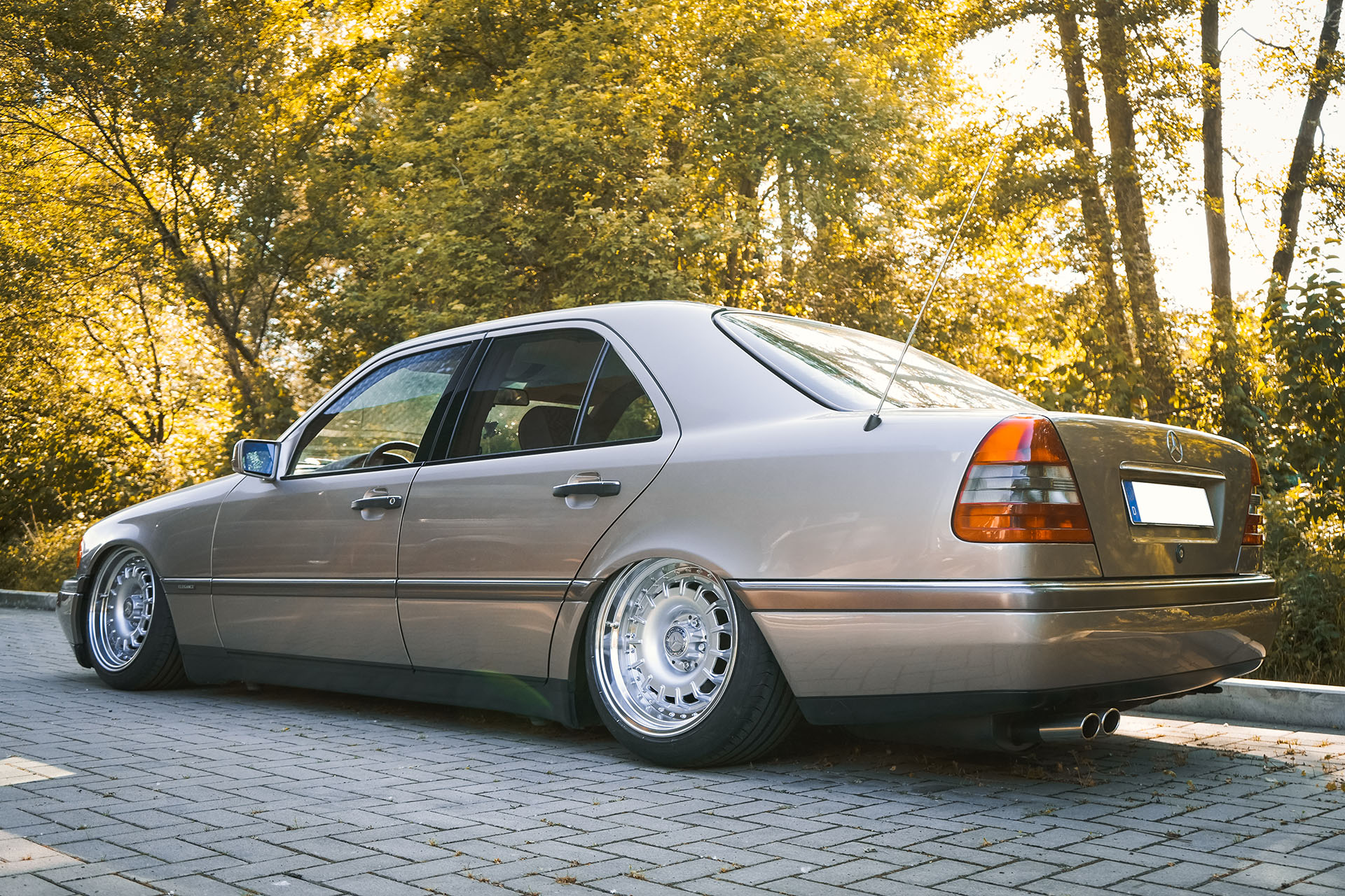 Mercedes C220 (W202) - Projekt Bild